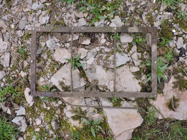 Casement window